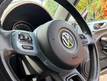 Used Volkswagen Beetle 2015 for sale - 78975509: Photo