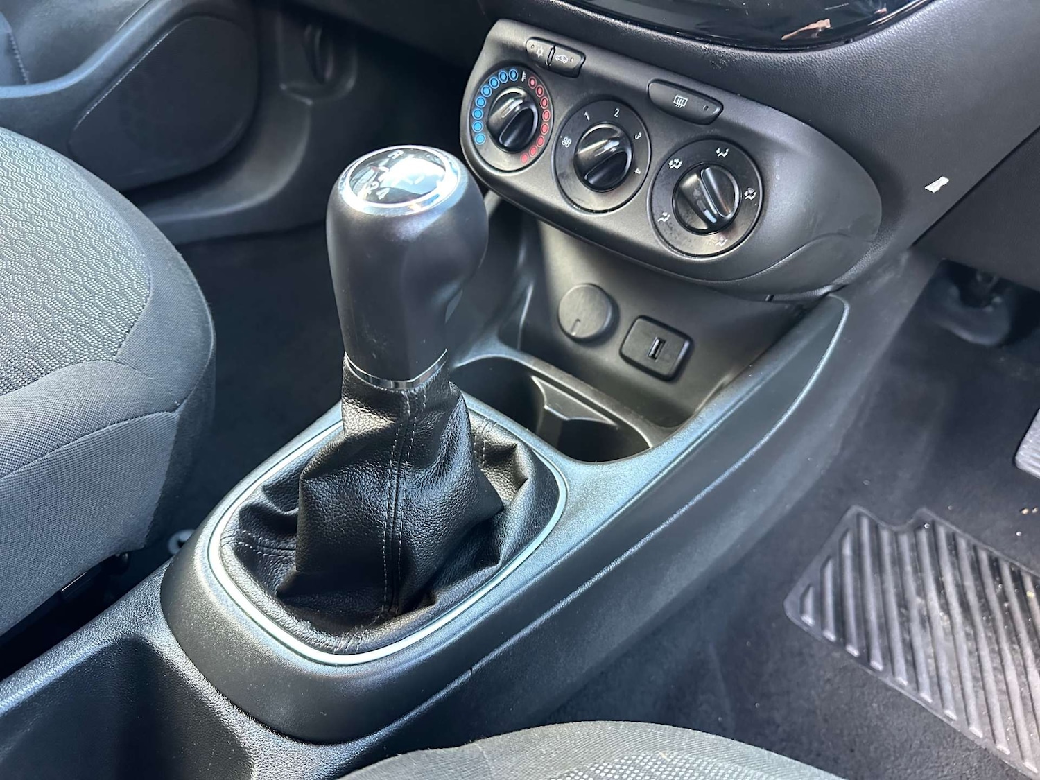 Vehicle 27