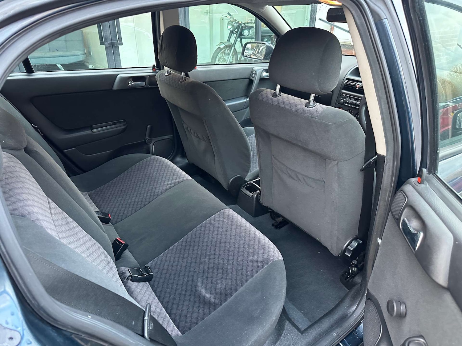 Used Vauxhall Astra 2001 for sale - 76877338: Photo 11