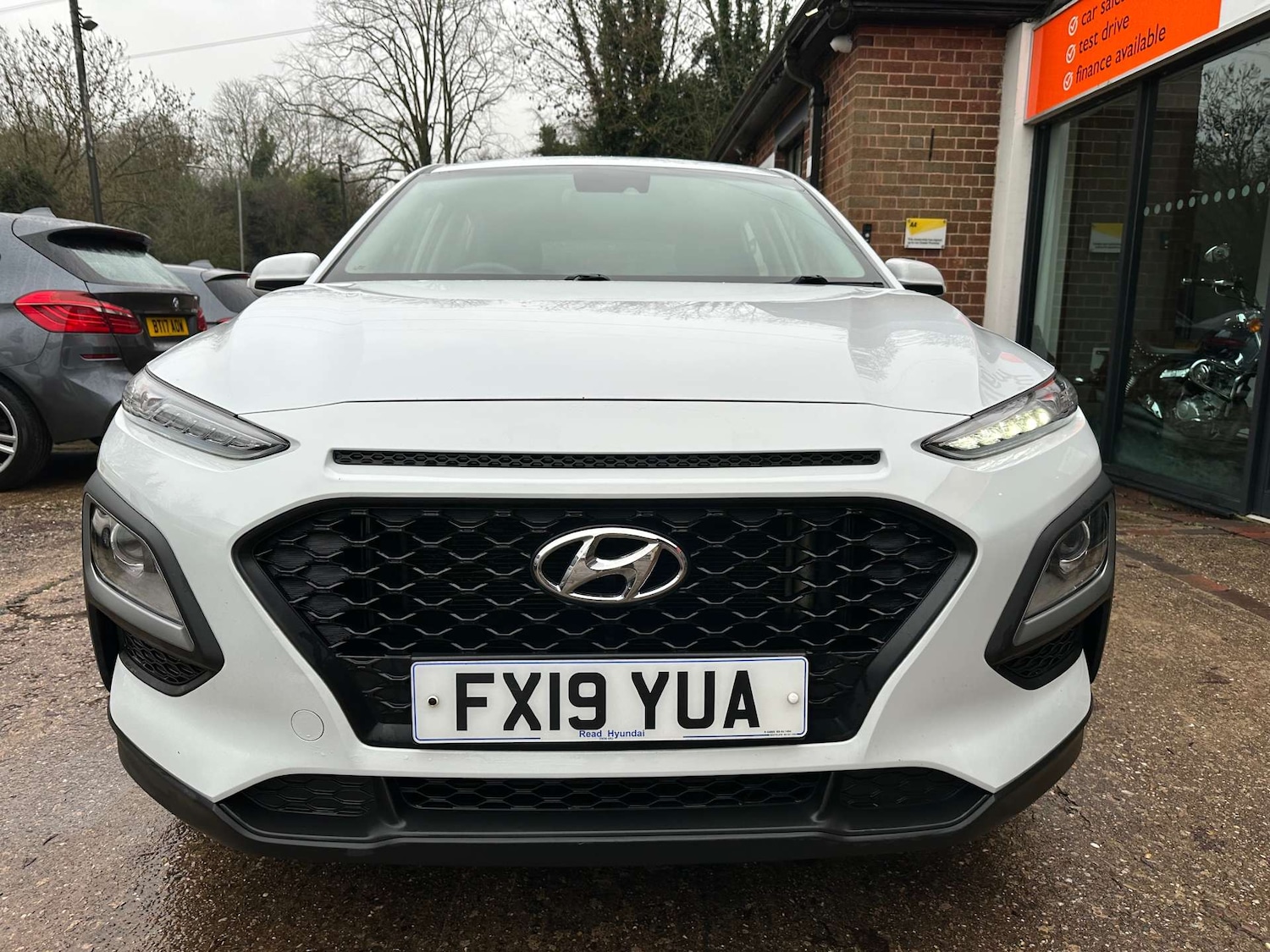 Used Hyundai KONA 2019 for sale - 77289449: Photo 2