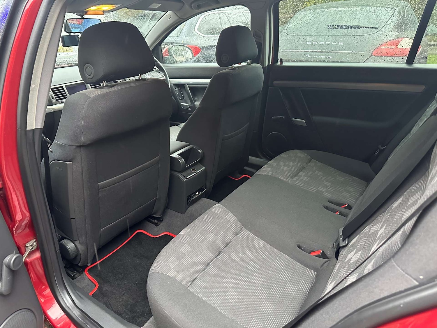 Used Vauxhall Vectra 2008 for sale - 76533564: Photo 9