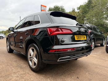 Used Audi Q5 2019 for sale - 79828236: Photo