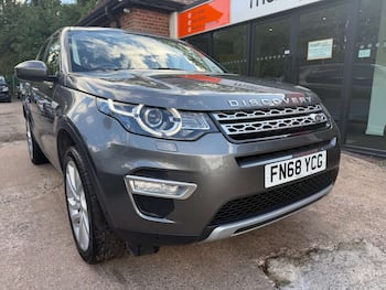Used Land Rover Discovery Sport 2018 for sale - 79855165: Photo