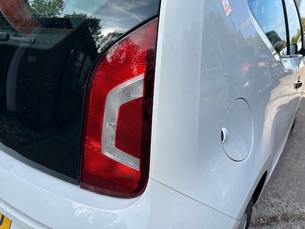 Used Volkswagen up! 2015 for sale - 76231905: Photo 8