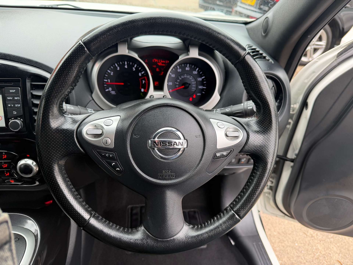 Used Nissan Juke 2015 for sale - 77797067: Photo 23