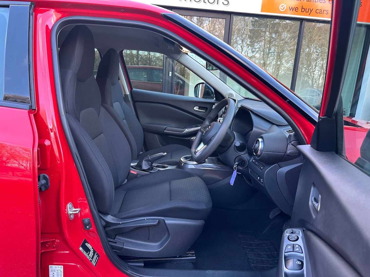 Used Nissan Juke 2021 for sale - 76892295: Photo 2