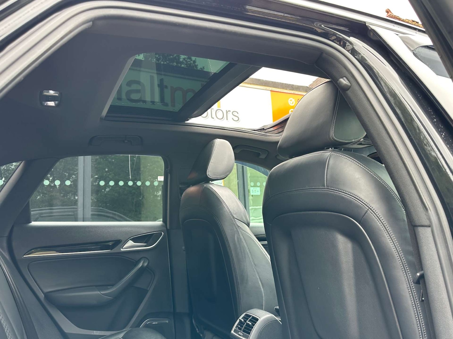 Used Audi Q3 2014 for sale - 76091317: Photo 29