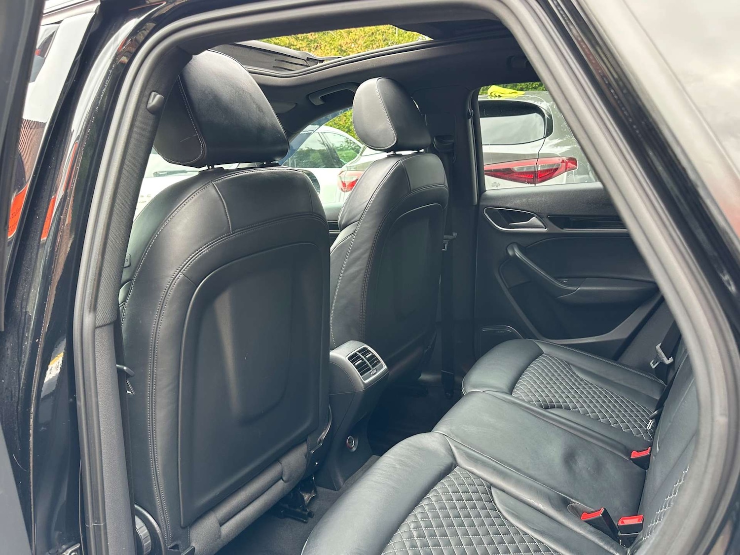 Used Audi Q3 2014 for sale - 76091317: Photo 32