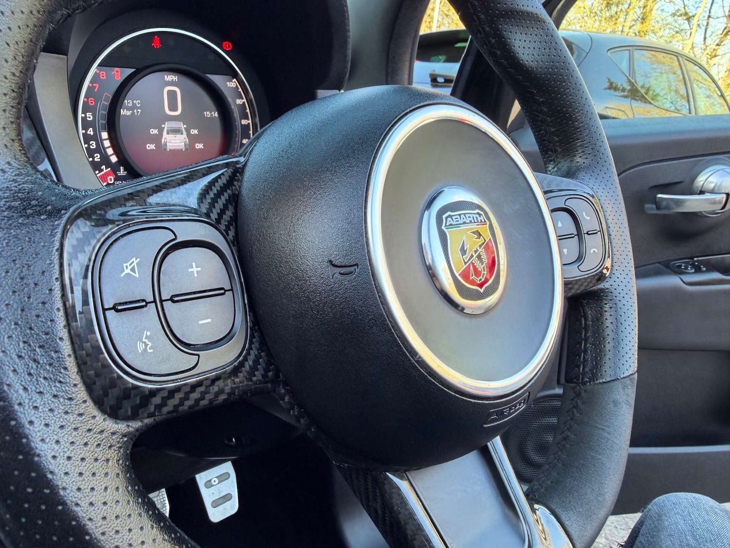 Used Abarth 595 2017 for sale - 77920632: Photo 40