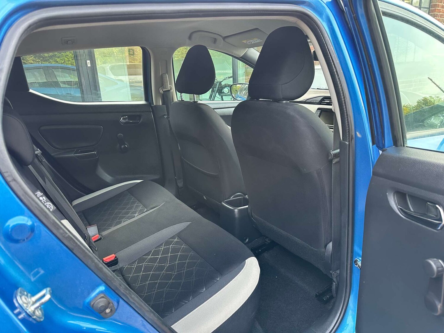 Used Nissan Micra 2017 for sale - 76682732: Photo 22