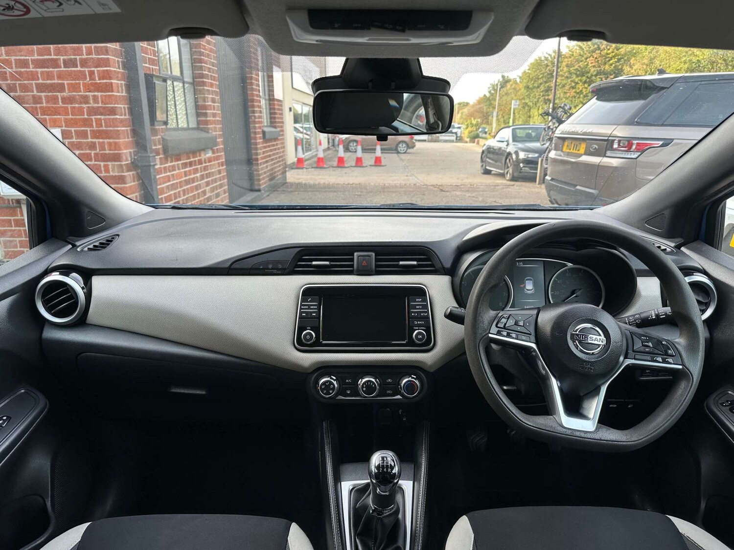 Used Nissan Micra 2017 for sale - 76682732: Photo 24