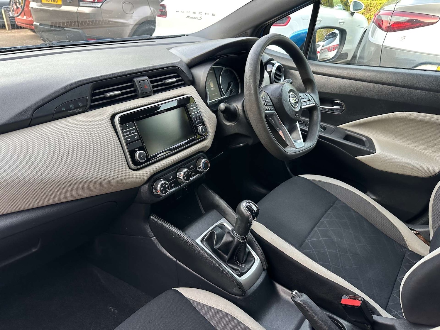 Used Nissan Micra 2017 for sale - 76682732: Photo 27