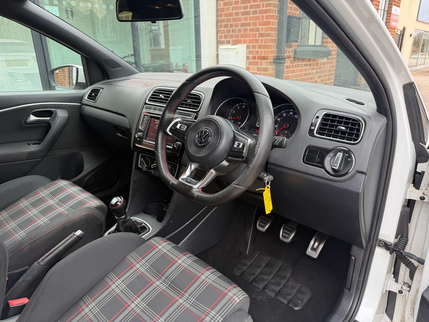 Used Volkswagen Polo 2016 for sale - 77797060: Photo 26