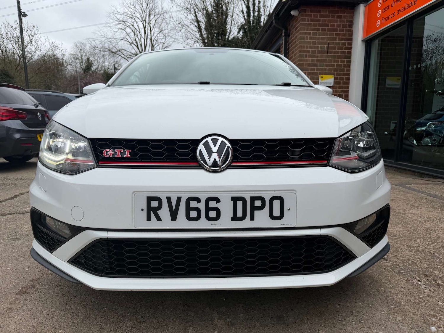 Used Volkswagen Polo 2016 for sale - 77797060: Photo 3