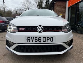 Used Volkswagen Polo 2016 for sale - 77797060: Photo