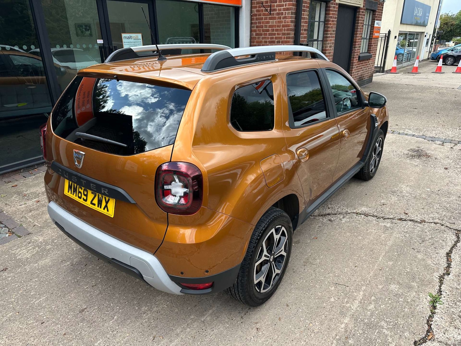 Vehicle 21