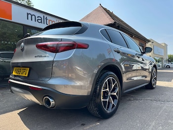 Used Alfa Romeo Stelvio 2018 for sale - 75827446: Photo