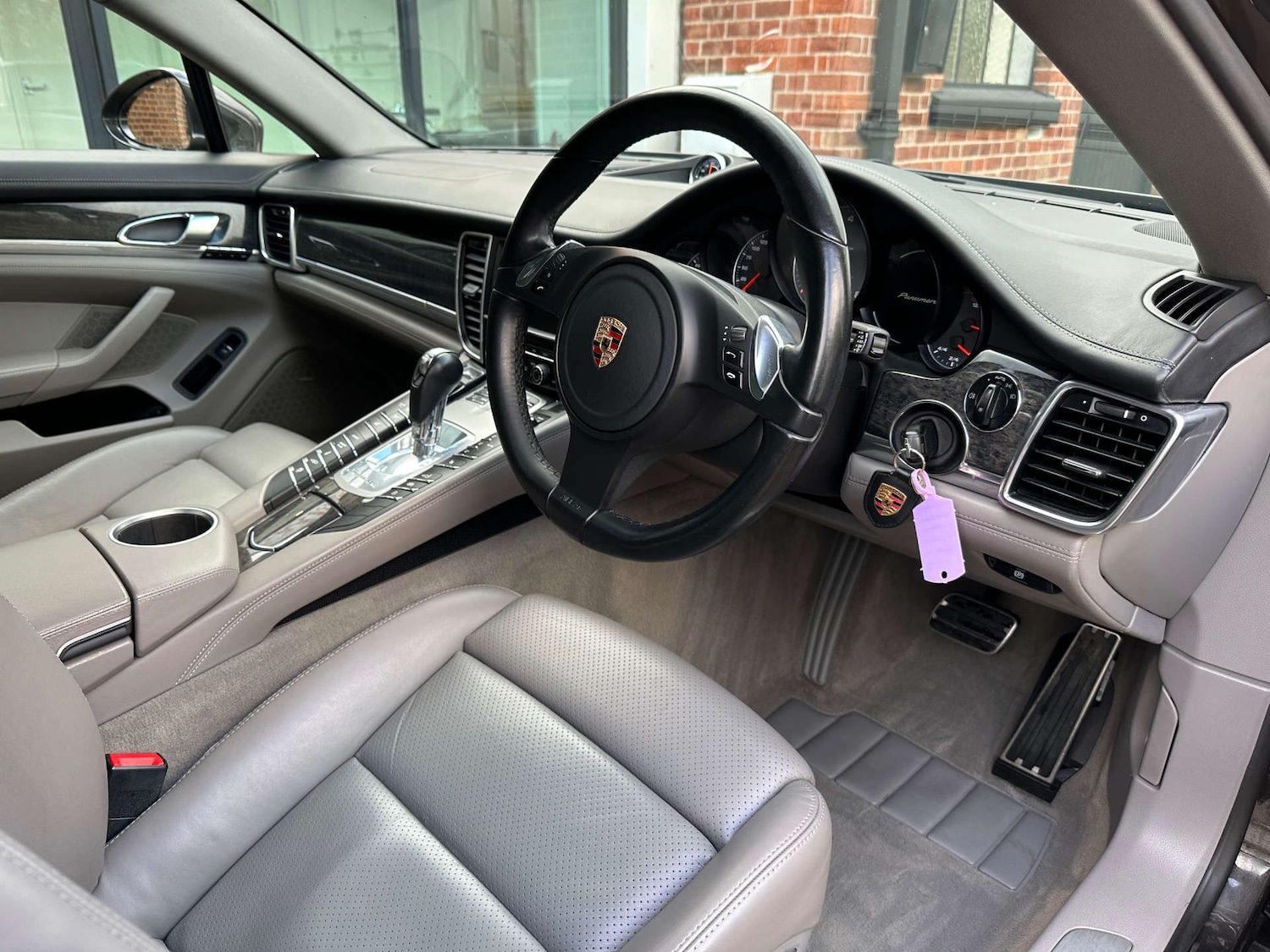 Used Porsche Panamera 2010 for sale - 76554449: Photo 26