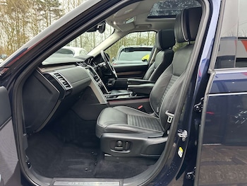 Used Land Rover Discovery 2017 for sale - 77422810: Photo