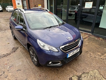 Used Peugeot 2008 2015 for sale - 76705704: Photo
