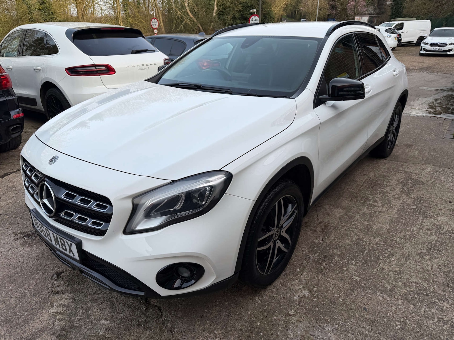 Used Mercedes-Benz GLA 2018 for sale - 77765775: Photo 5