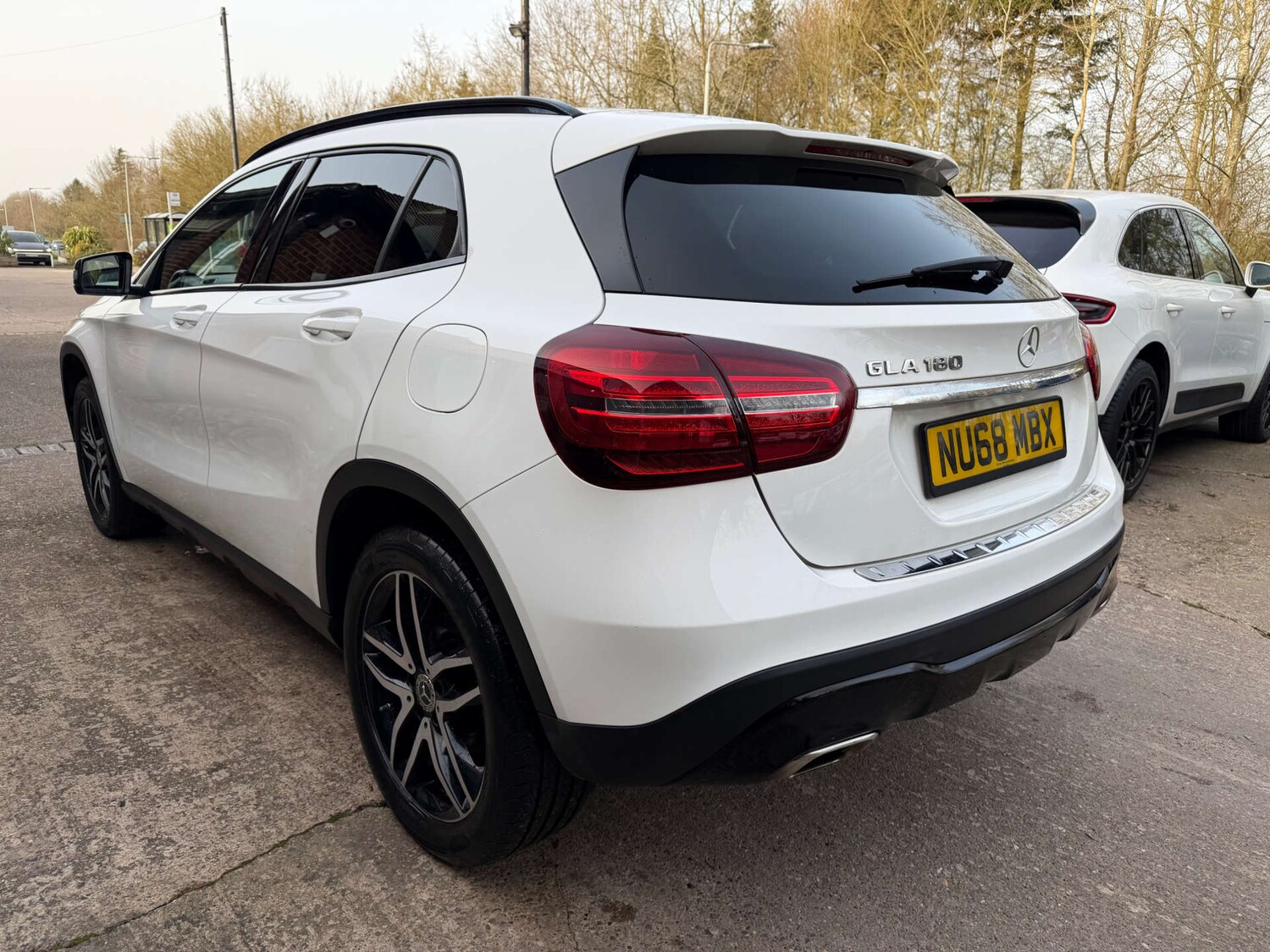 Used Mercedes-Benz GLA 2018 for sale - 77765775: Photo 8