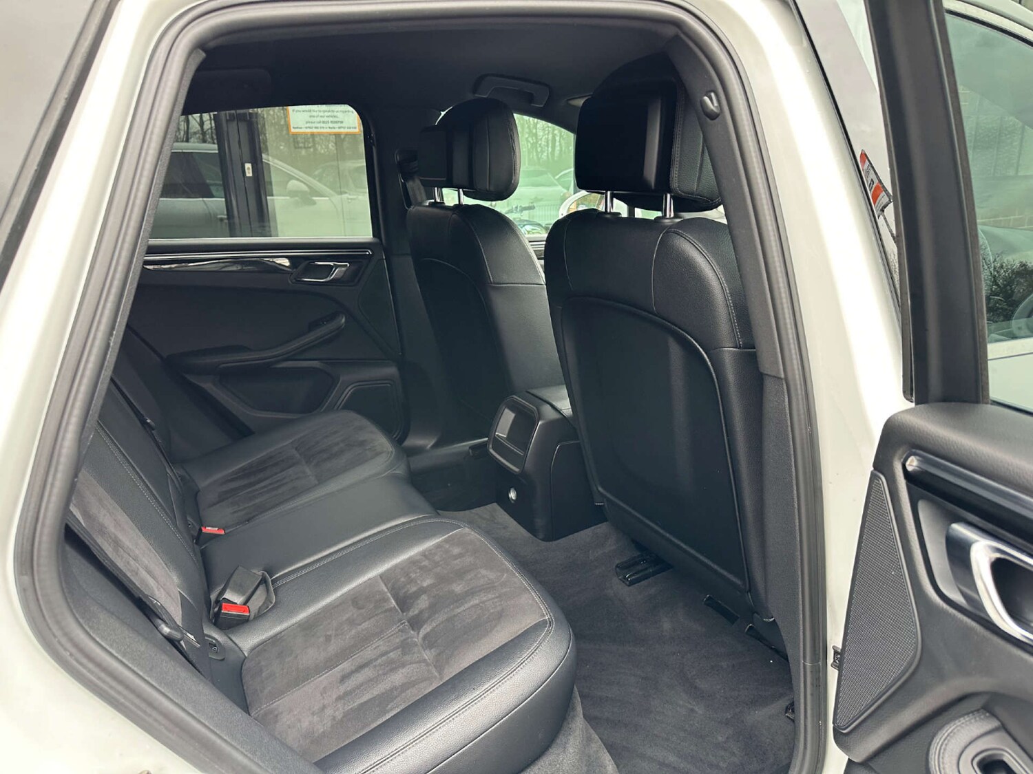 Used Porsche Macan 2015 for sale - 76278394: Photo 33