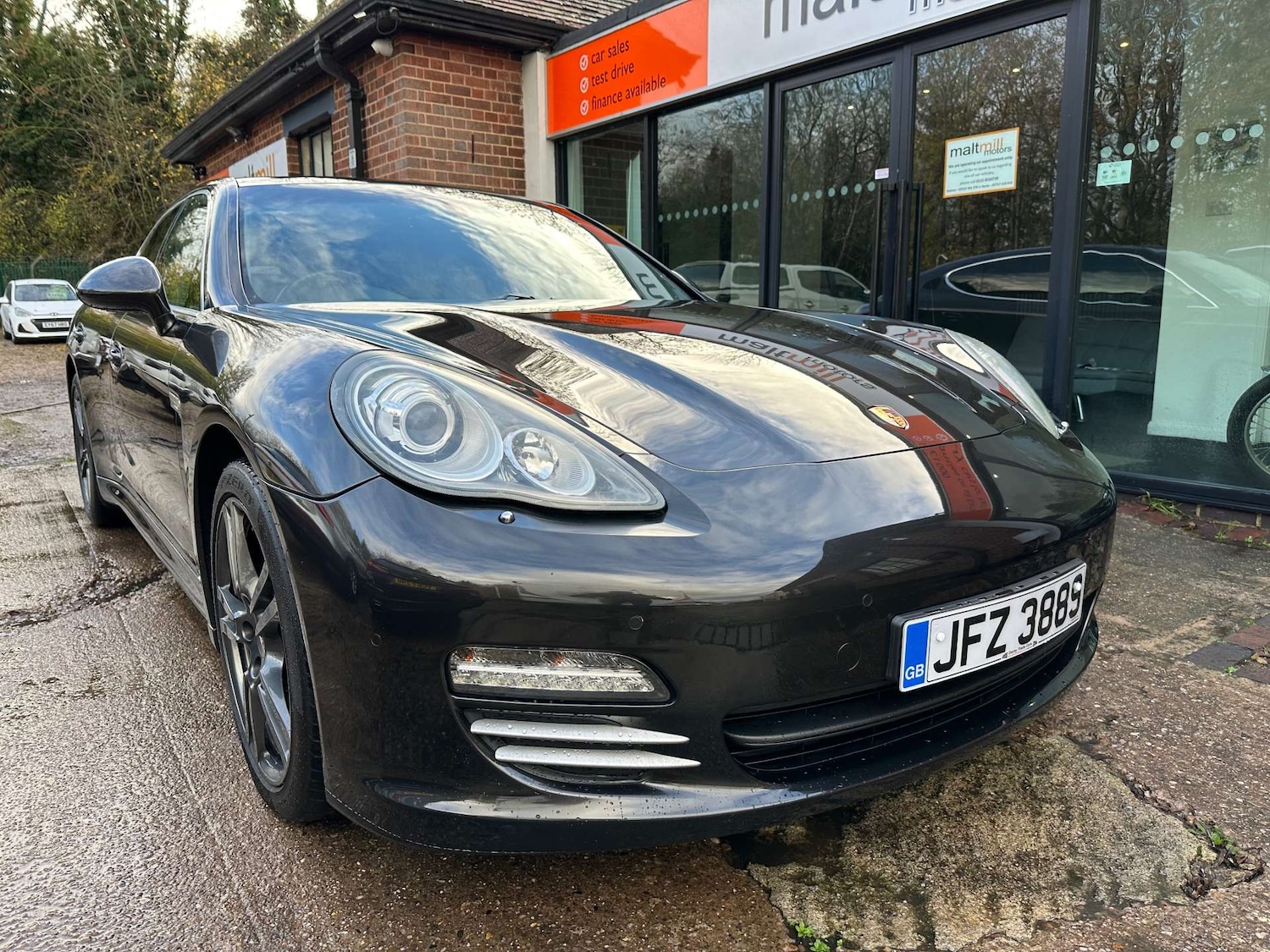 Used Porsche Panamera 2010 for sale - 76518061: Photo 1