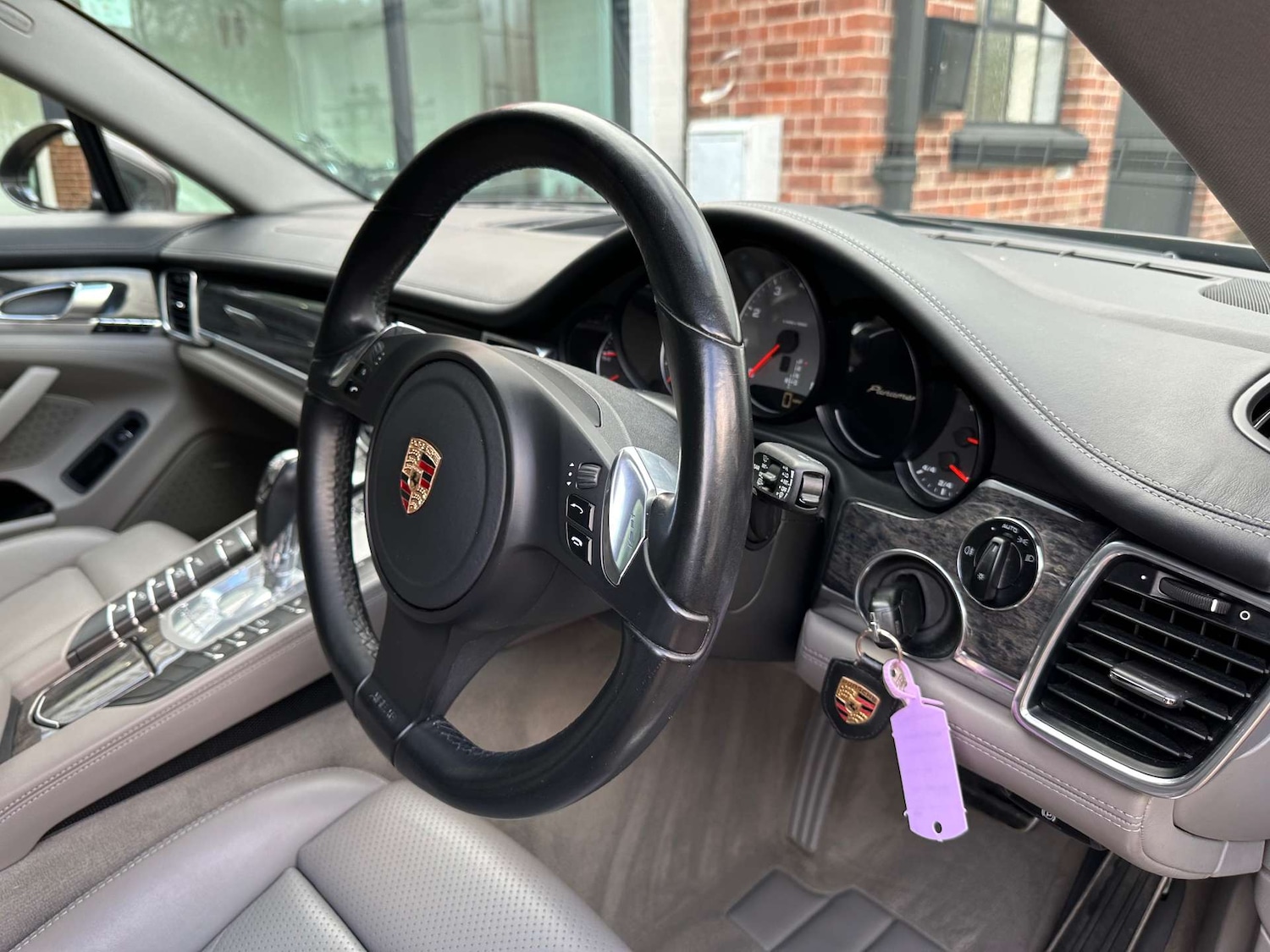 Used Porsche Panamera 2010 for sale - 76518061: Photo 26