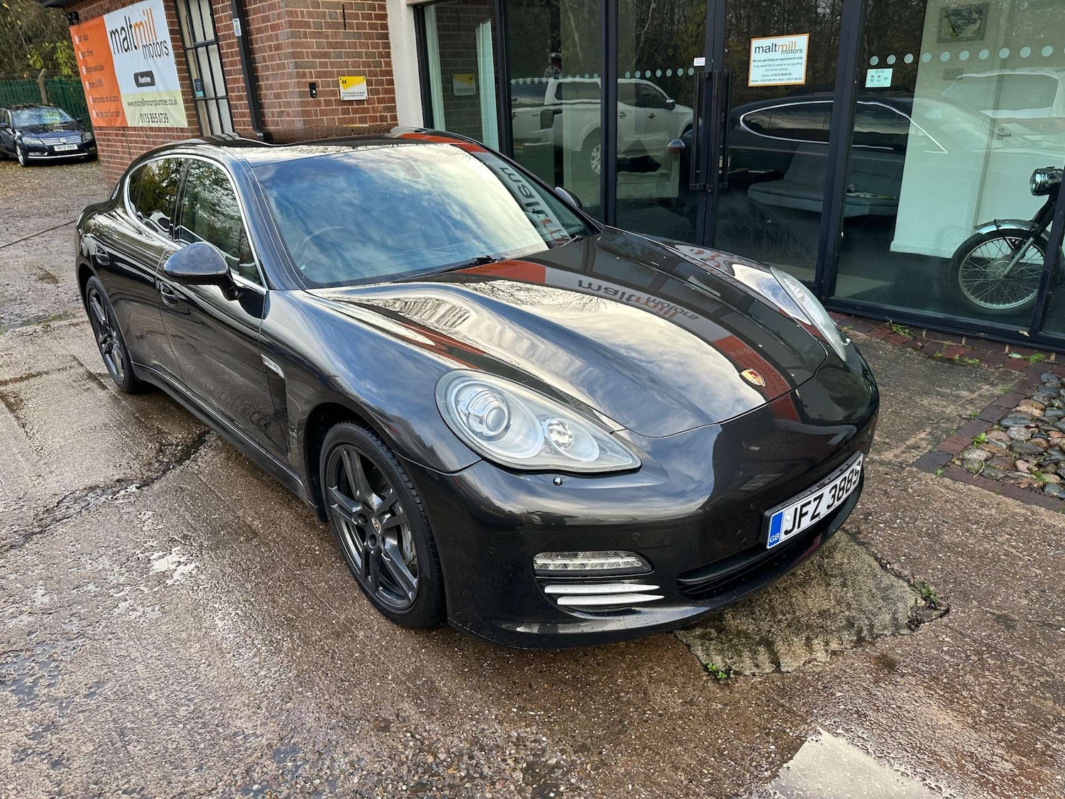 Used Porsche Panamera 2010 for sale - 76518061: Photo 9