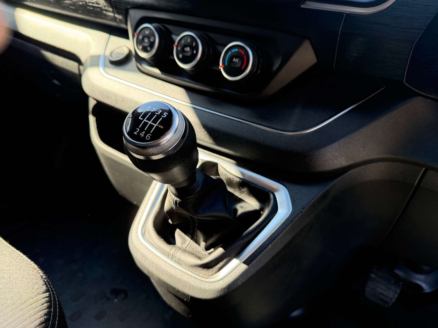 Used Renault Trafic 2022 for sale - 78083577: Photo 32