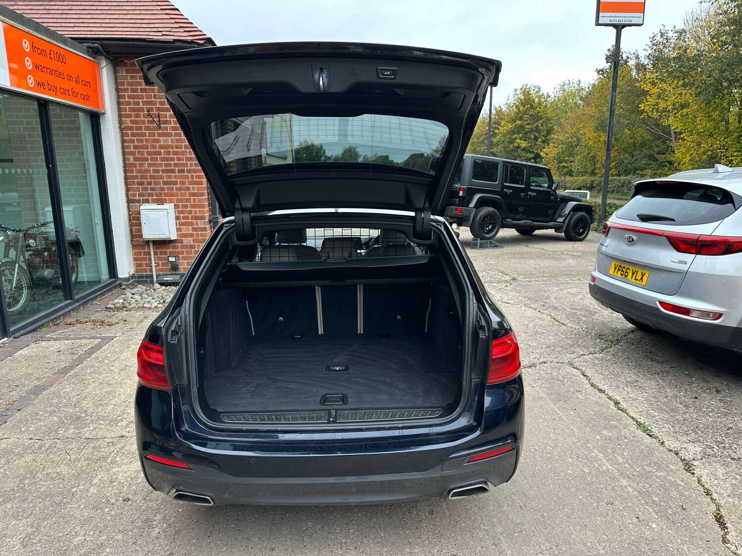 Used BMW 5 Series 2017 for sale - 76266378: Photo 19