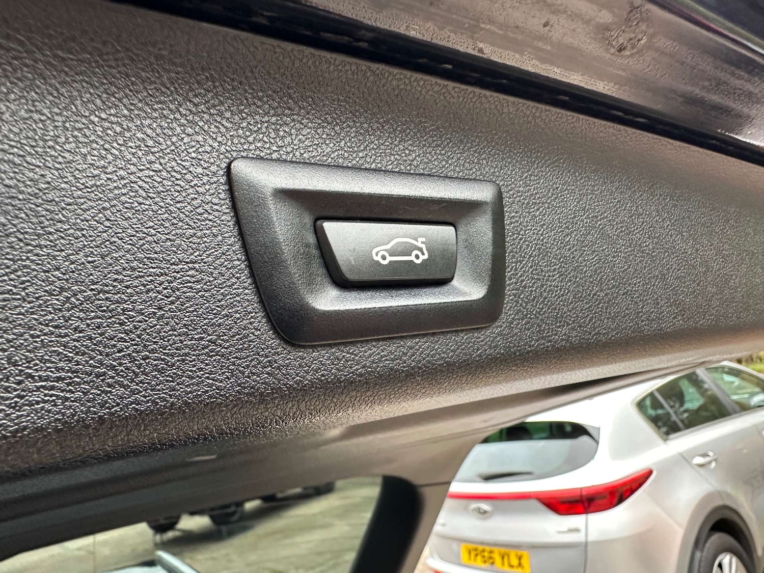 Used BMW 5 Series 2017 for sale - 76266378: Photo 21