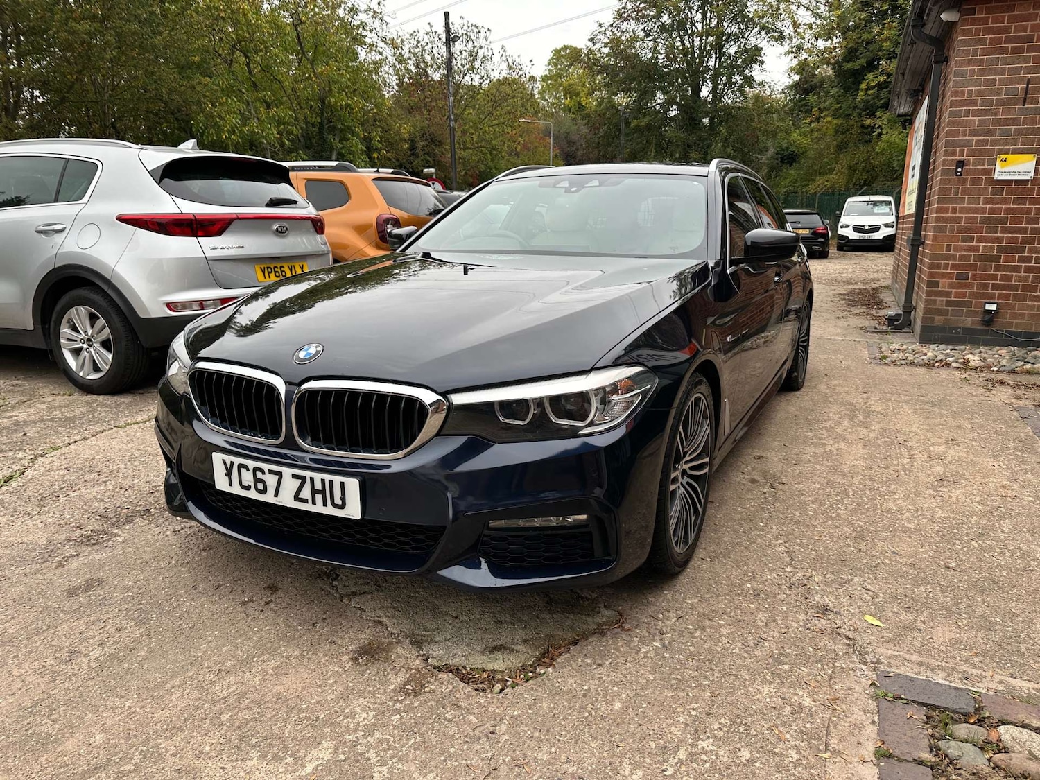 Used BMW 5 Series 2017 for sale - 76266378: Photo 24