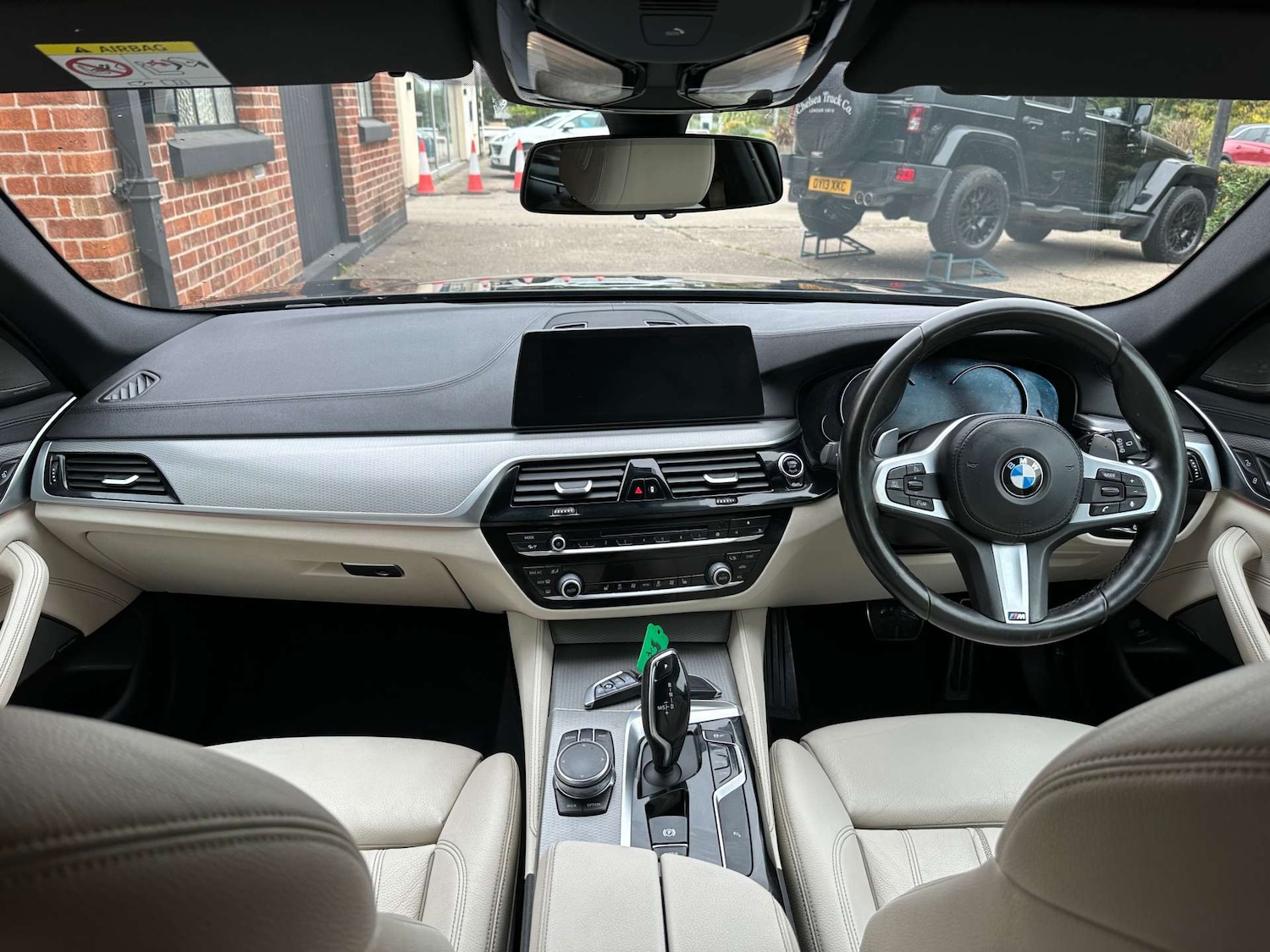 Used BMW 5 Series 2017 for sale - 76266378: Photo 34