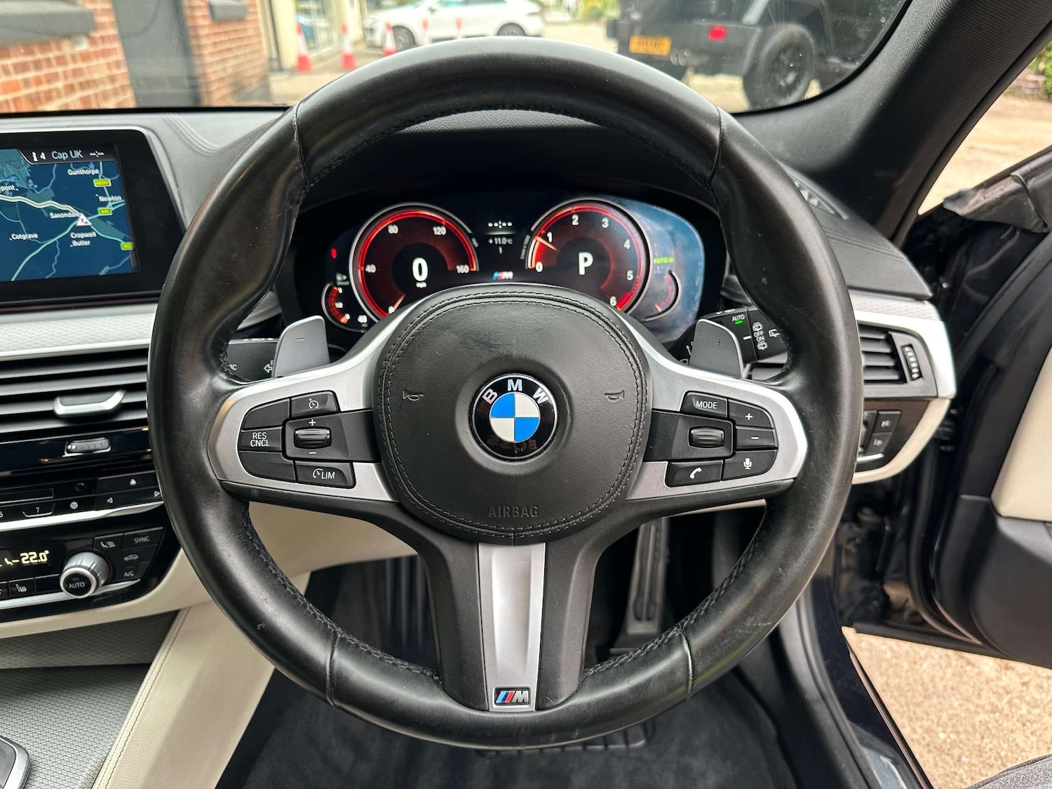 Used BMW 5 Series 2017 for sale - 76266378: Photo 40