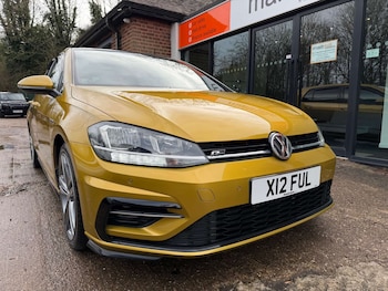 Used Volkswagen Golf 2018 for sale - 77629522: Photo