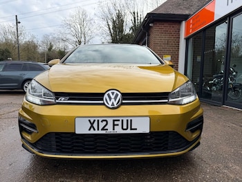 Used Volkswagen Golf 2018 for sale - 77629522: Photo