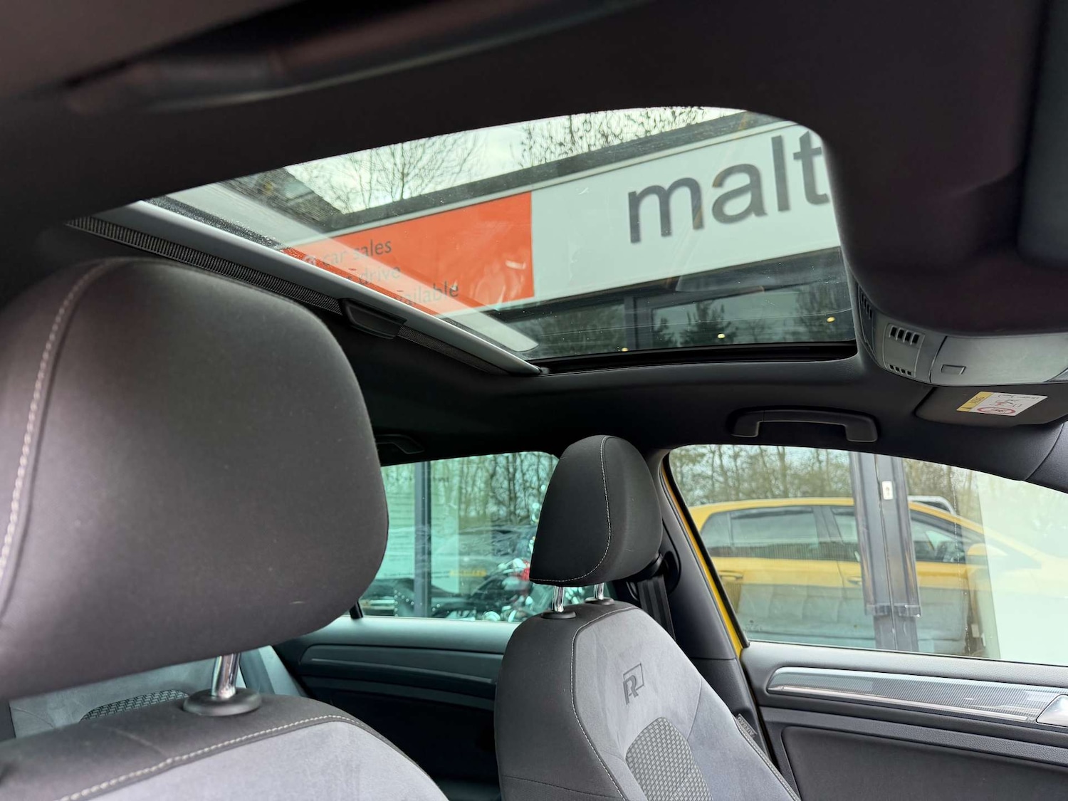 Used Volkswagen Golf 2018 for sale - 77629522: Photo 33