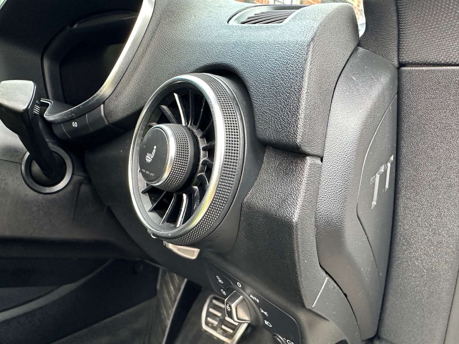 Used Audi TT 2020 for sale - 76829926: Photo 24