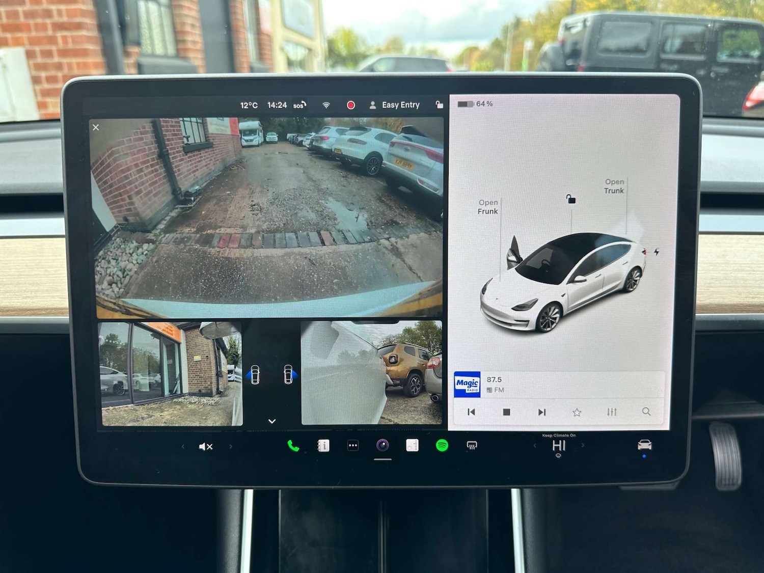 Used Tesla Model 3 2020 for sale - 76402703: Photo 52