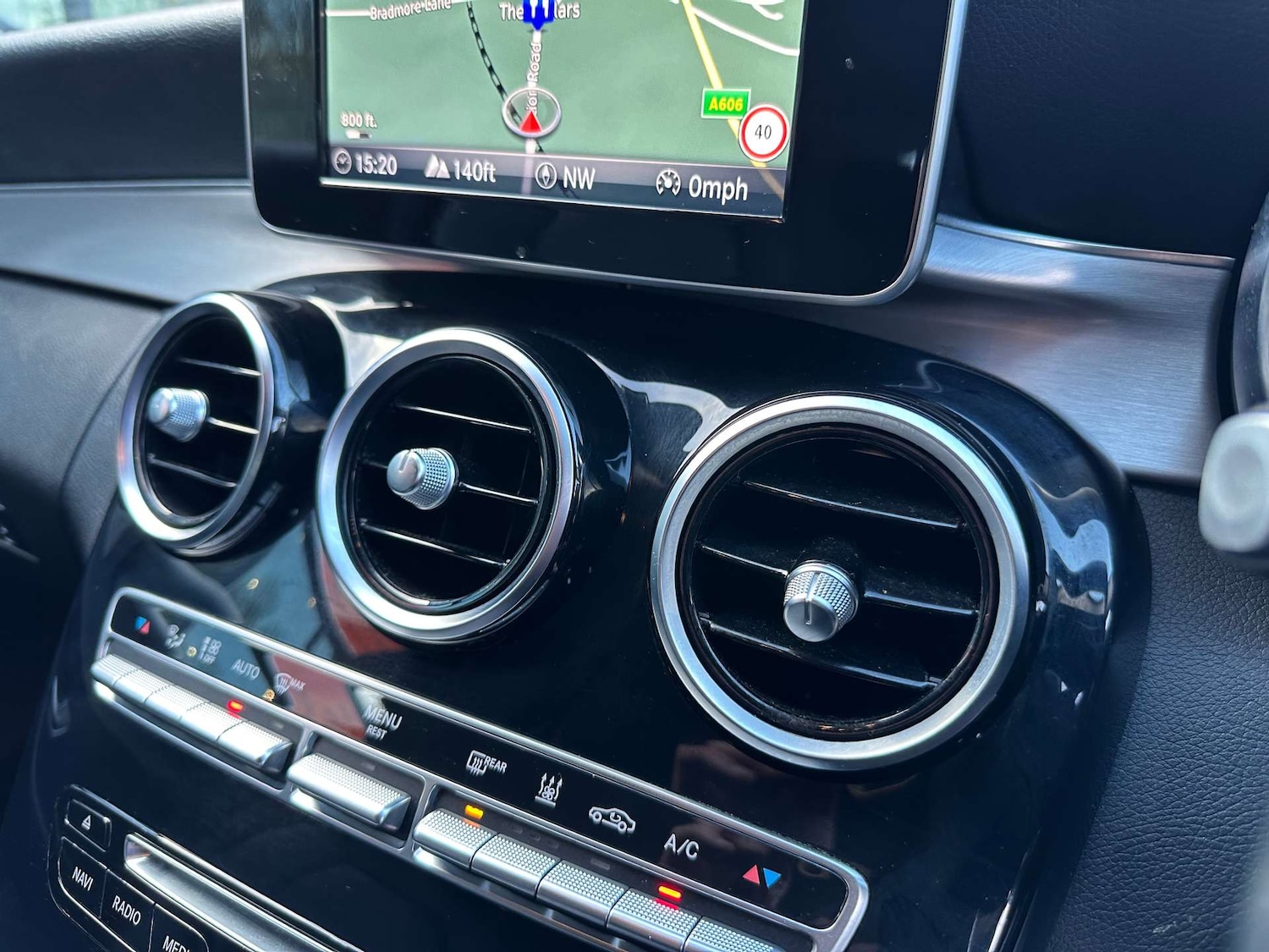 Used Mercedes-Benz C Class 2018 for sale - 77312229: Photo 34