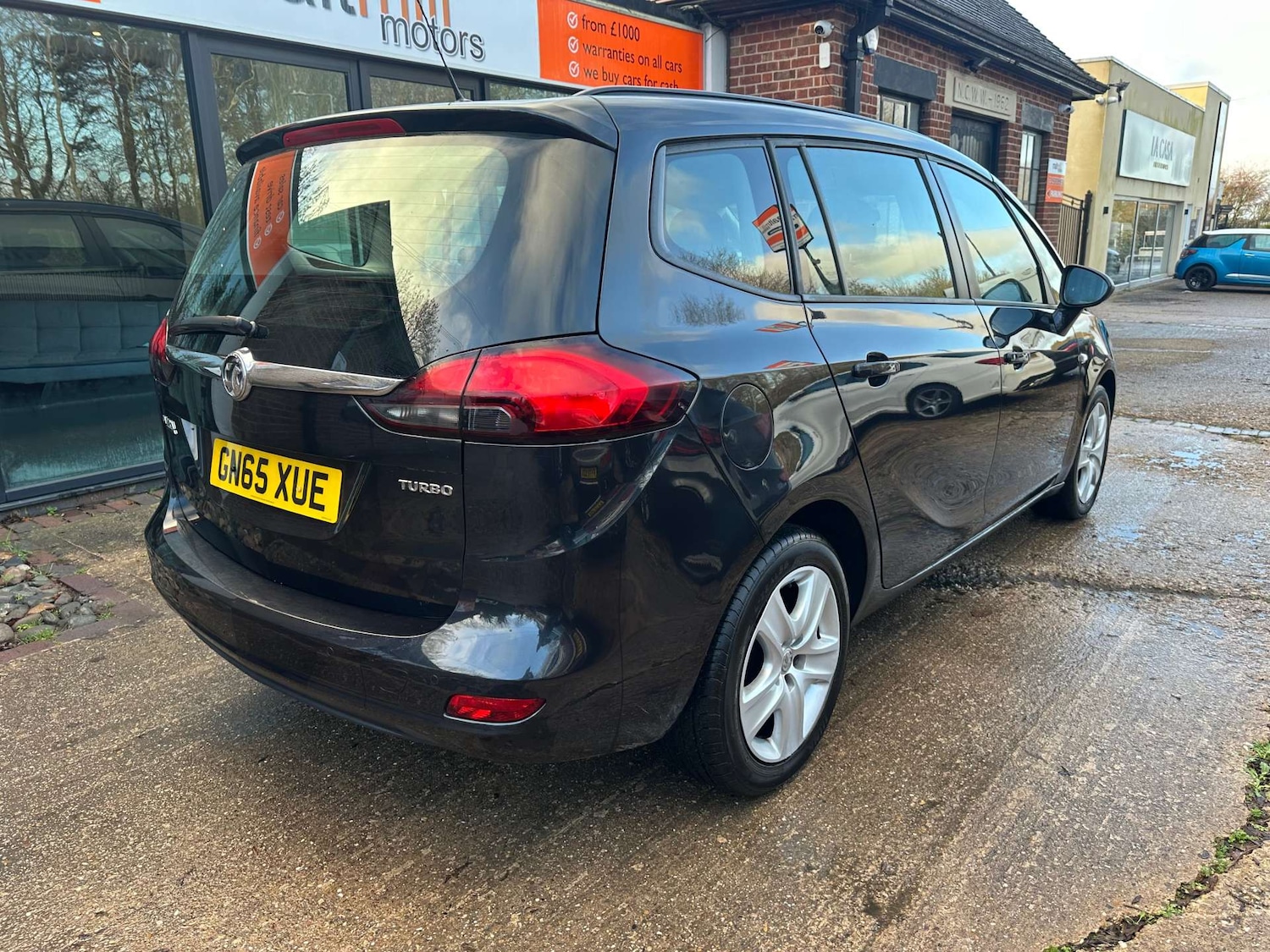 Used Vauxhall Zafira Tourer 2015 for sale - 77687380: Photo 6