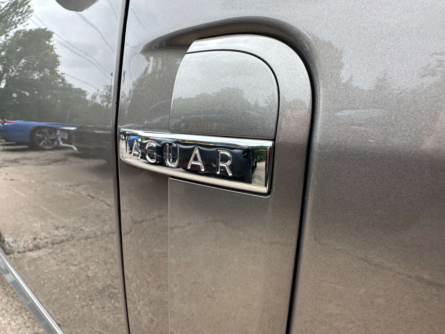 Used Jaguar XK 2010 for sale - 76278368: Photo 11