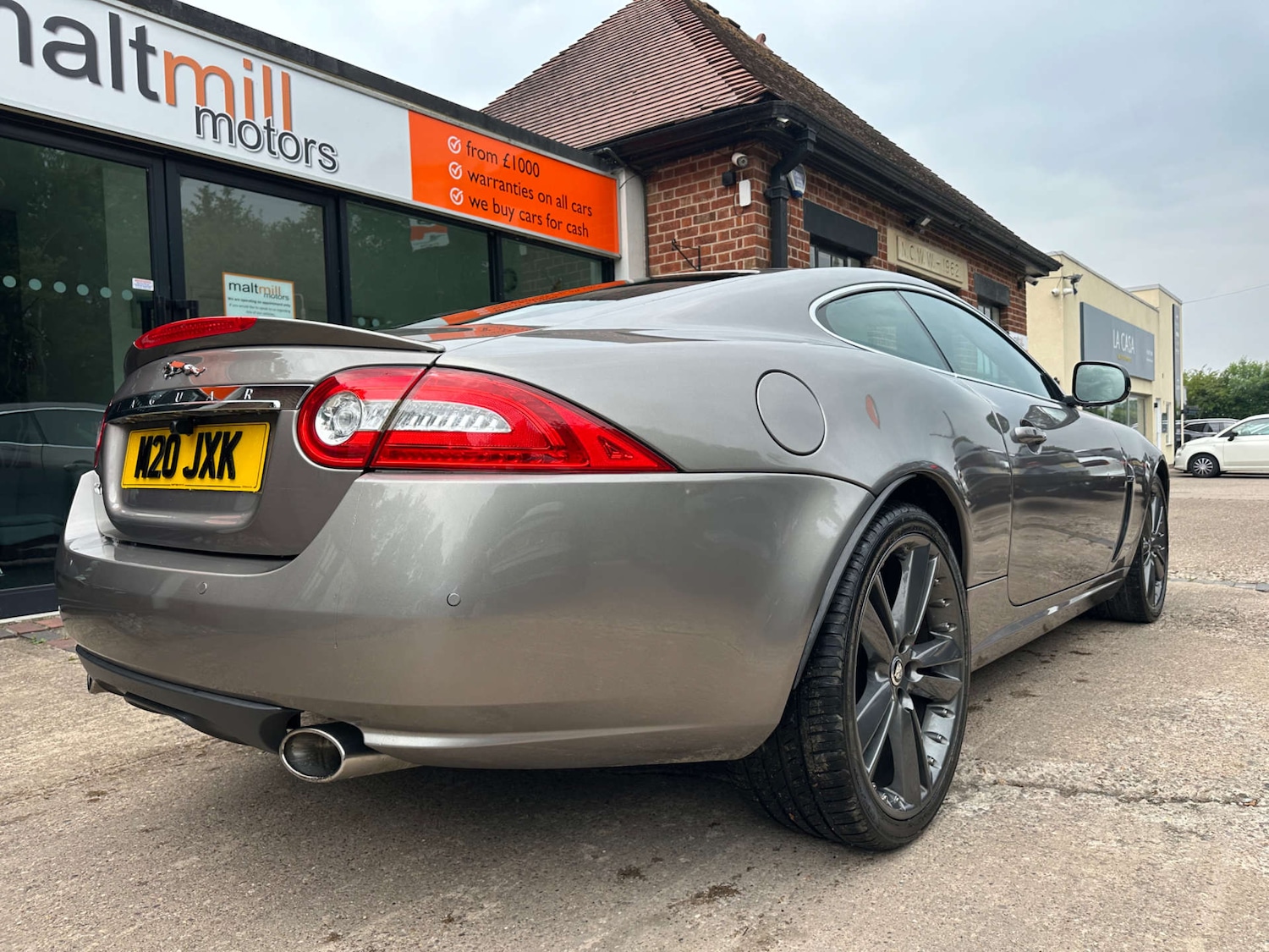 Used Jaguar XK 2010 for sale - 76278368: Photo 13
