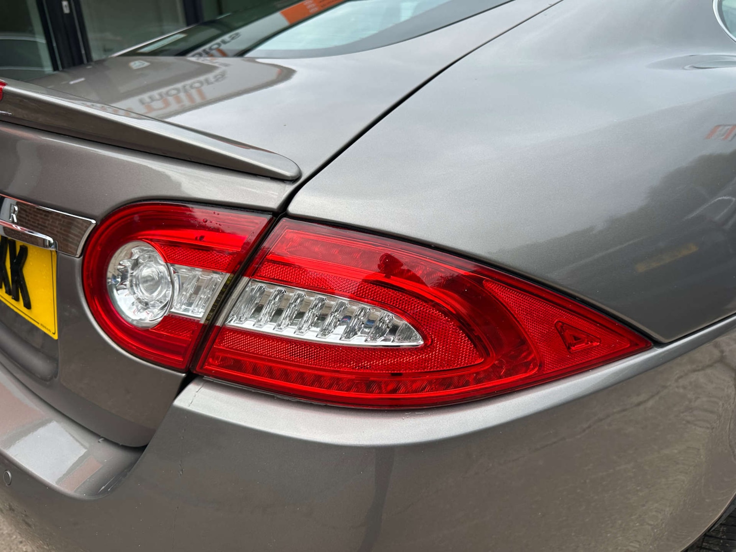 Used Jaguar XK 2010 for sale - 76278368: Photo 16