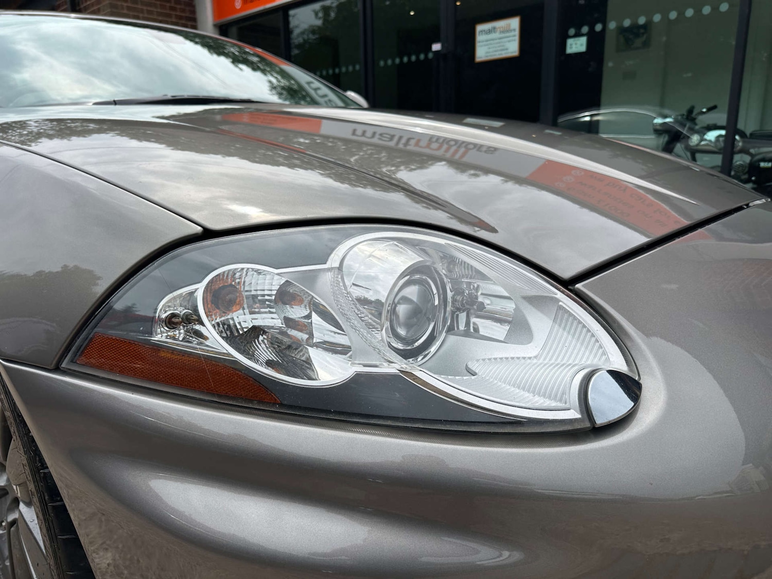 Used Jaguar XK 2010 for sale - 76278368: Photo 8