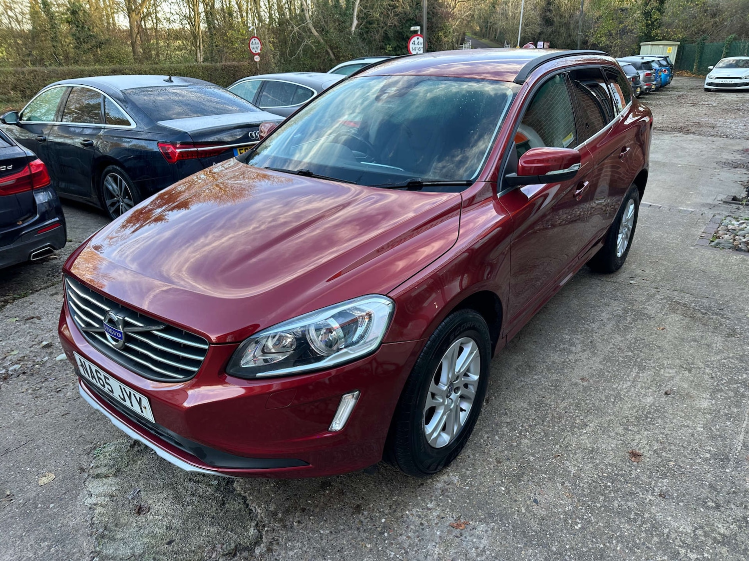 Used Volvo XC60 2015 for sale - 76637977: Photo 8
