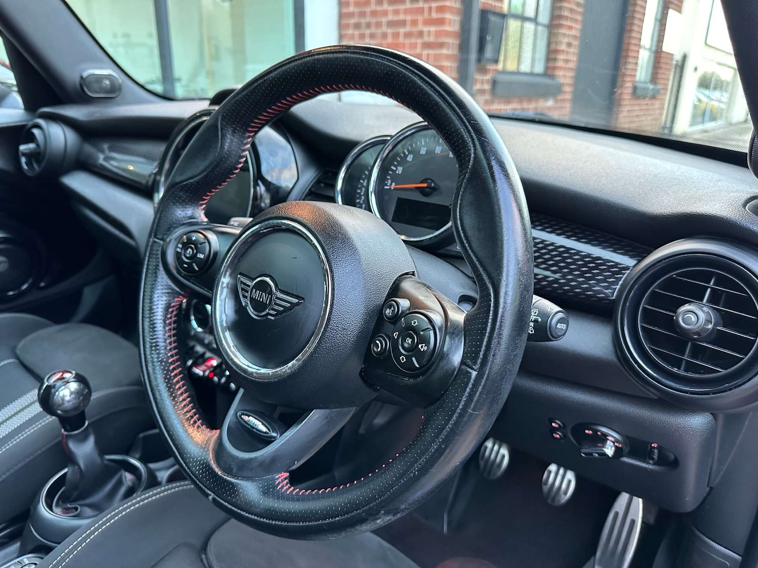 Used MINI Hatch 2018 for sale - 76618878: Photo 27