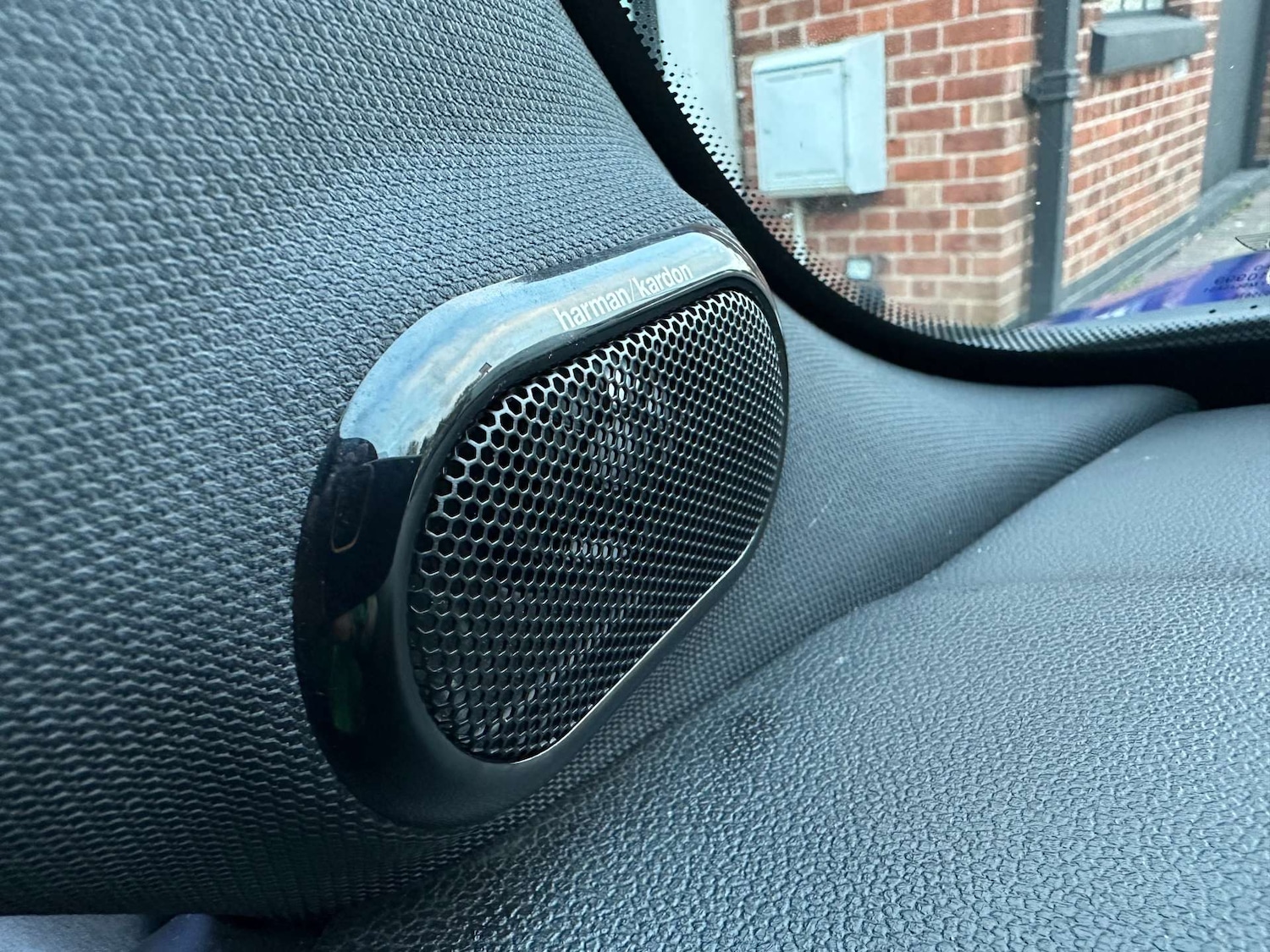 Used MINI Hatch 2018 for sale - 76618878: Photo 32